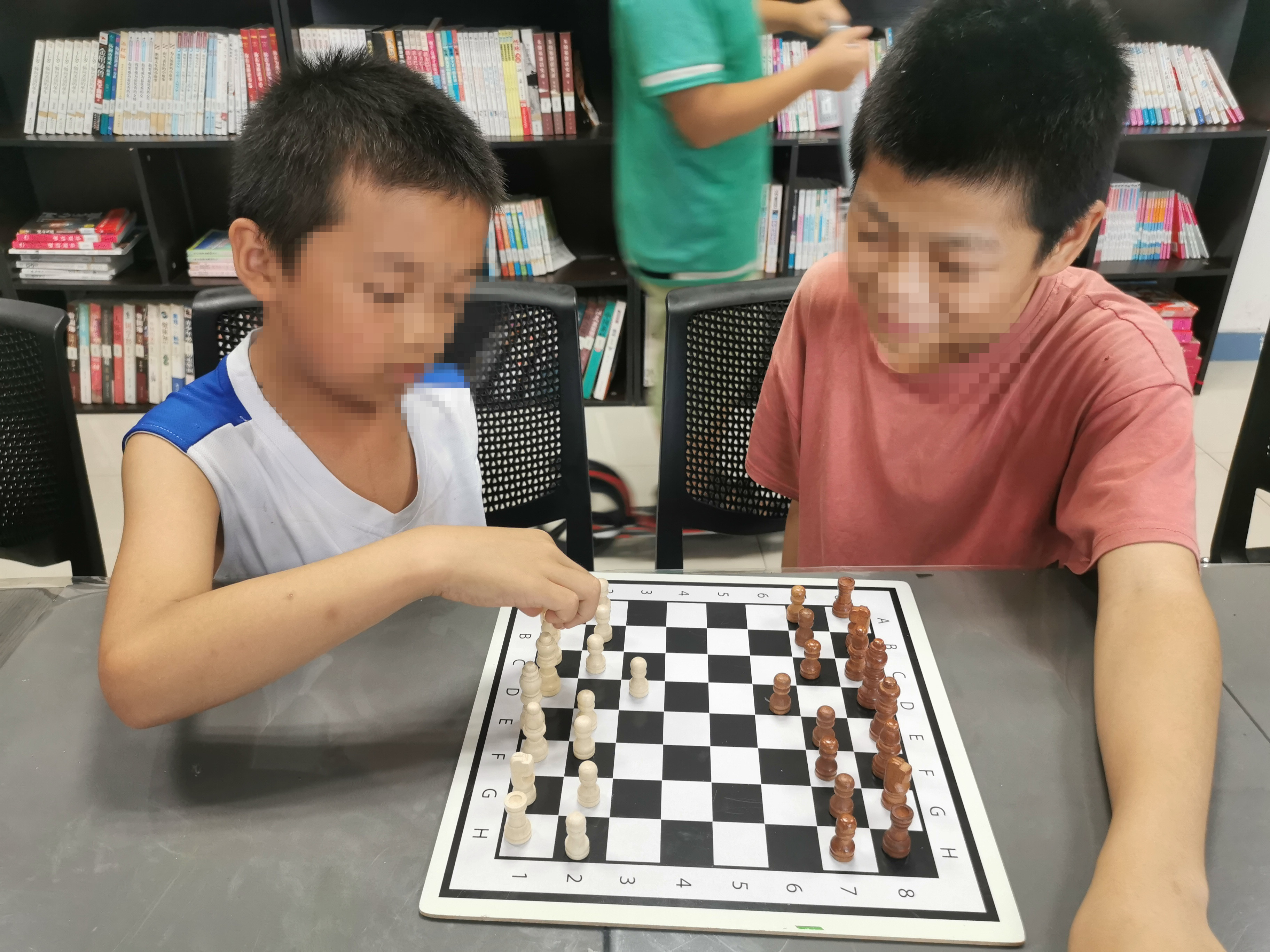 棋艺兴趣小组.jpg